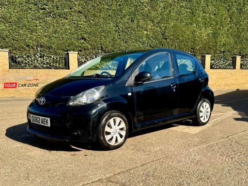 2012 AYGO 1.0 VVT I ICE HATCHBACK PRICE 2,500 YEAR 2012 62 REG MILEAGE... photo